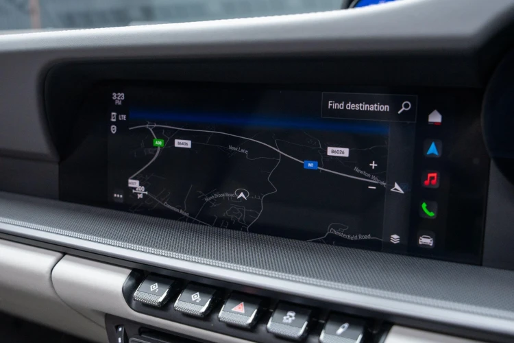 Vehicle Image 15