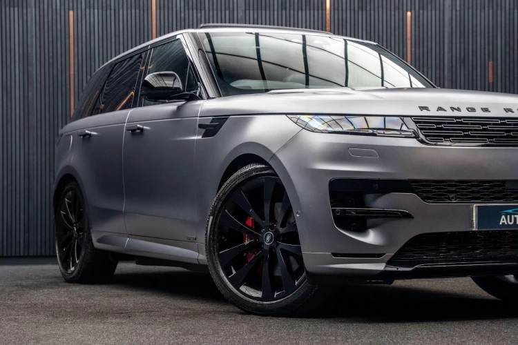 Vehicle Image 7