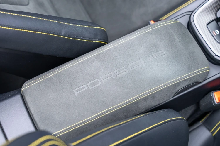 Vehicle Image 40