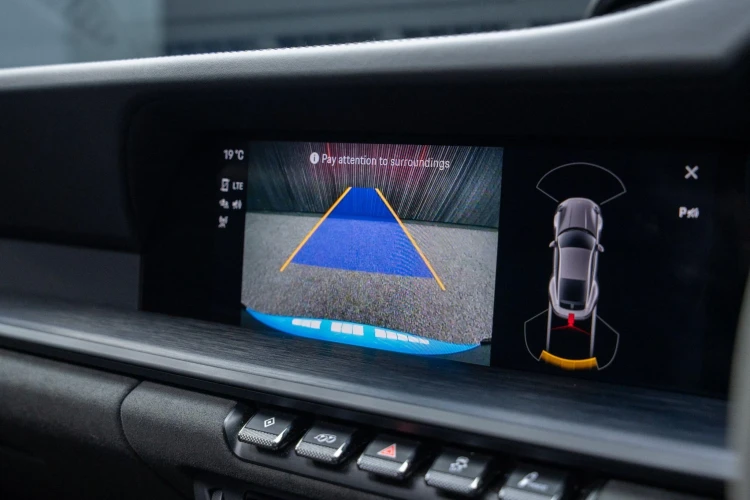 Vehicle Image 10