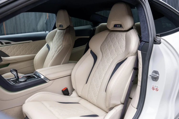 Vehicle Image 45