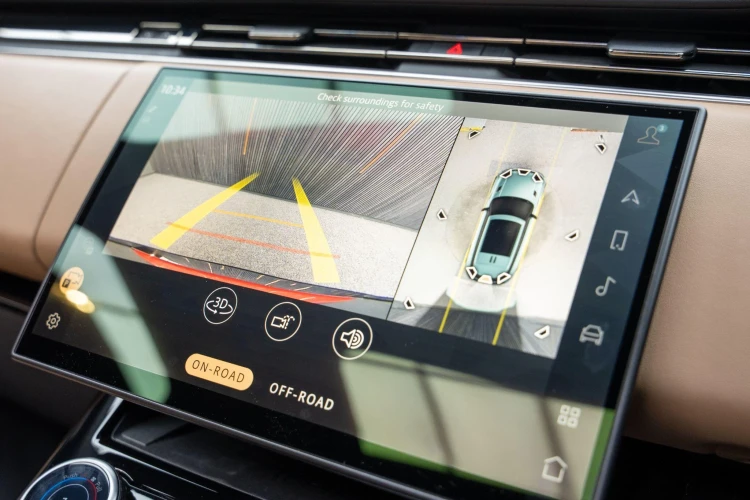 Vehicle Image 10