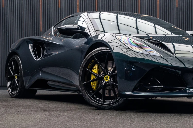 Vehicle Image 7