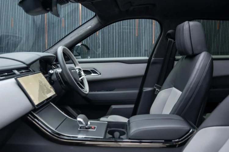 Vehicle Image 31