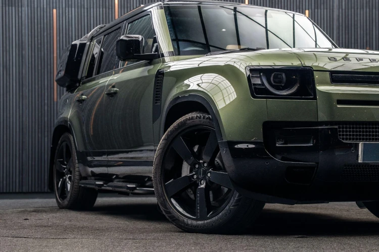 Vehicle Image 7