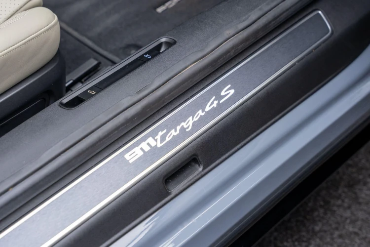 Vehicle Image 41