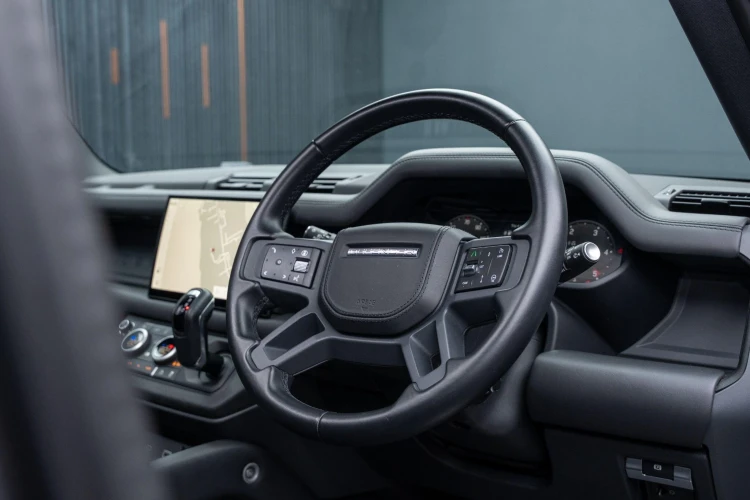 Vehicle Image 36