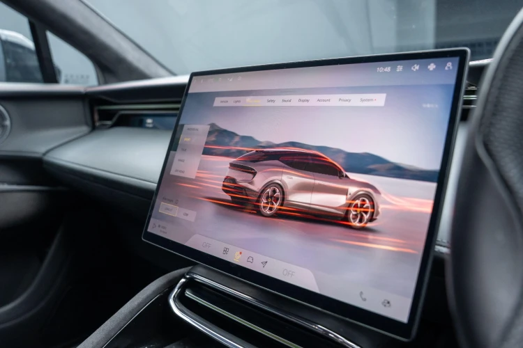 Vehicle Image 10