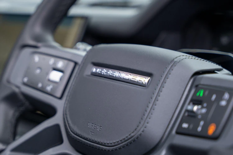 Vehicle Image 22