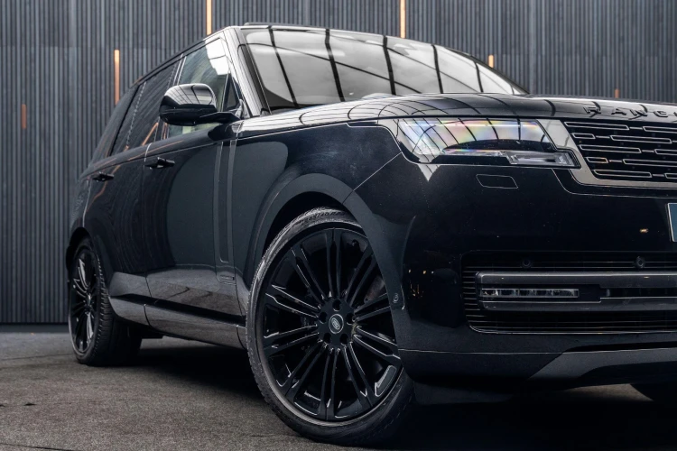 Vehicle Image 7