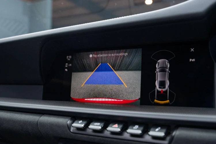 Vehicle Image 8