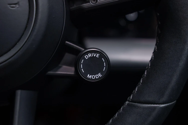 Vehicle Image 40