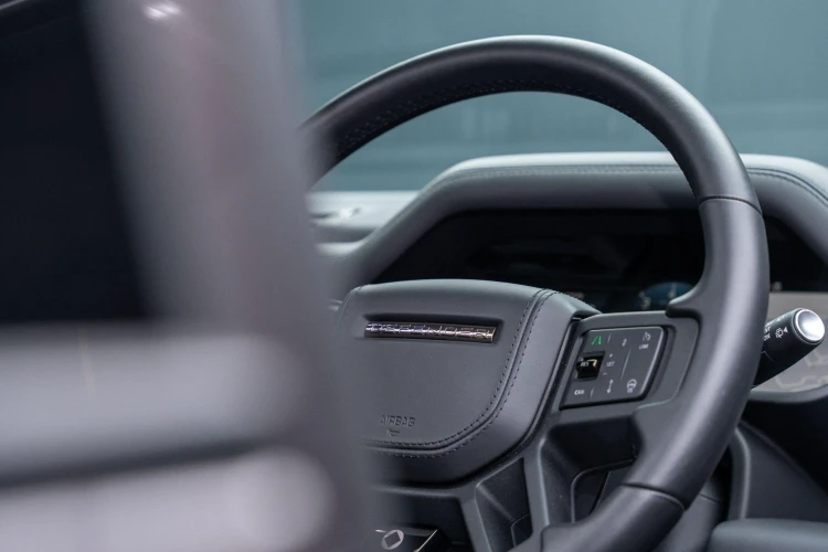 Vehicle Image 46