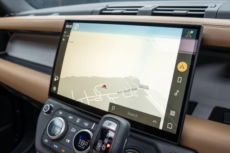 Vehicle Image 12
