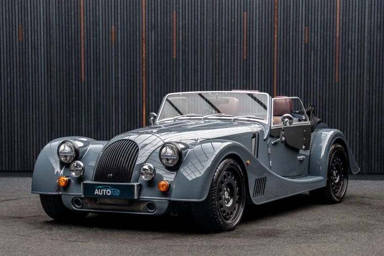 Vehicle Image 11