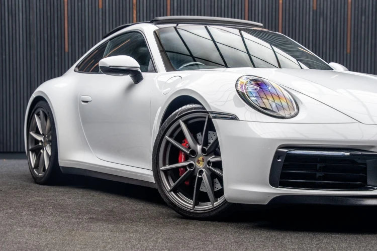 Vehicle Image 7