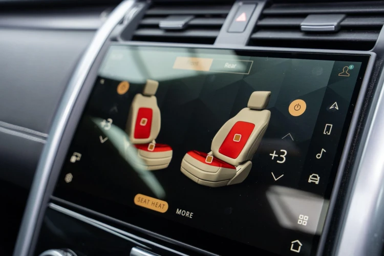 Vehicle Image 10