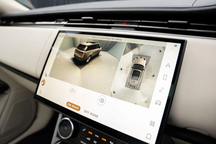 Vehicle Image 8