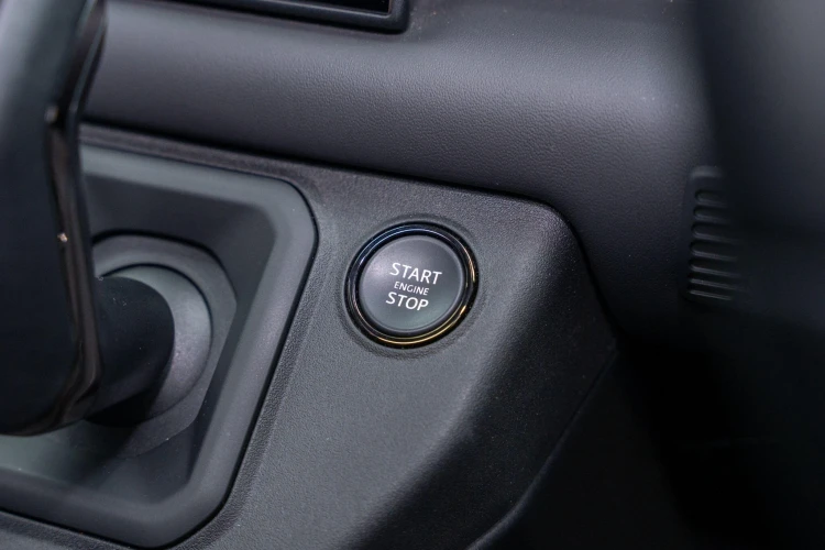 Vehicle Image 32