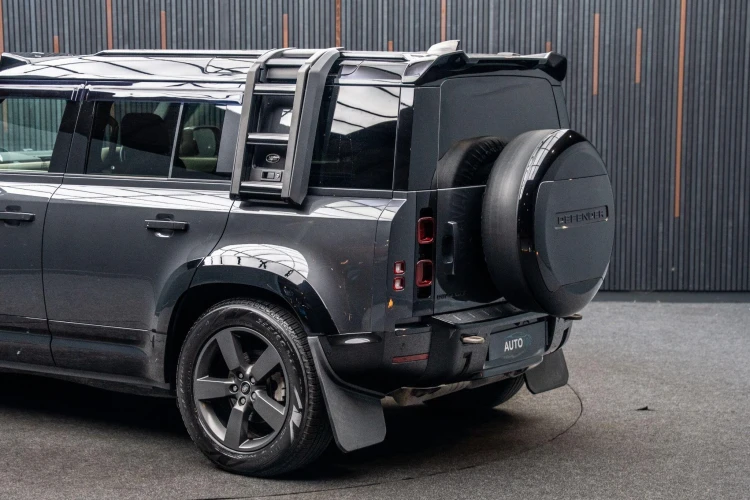 Vehicle Image 19