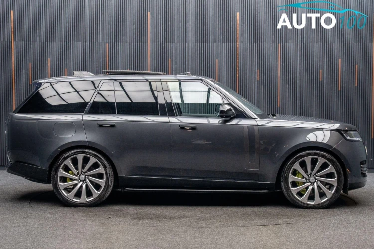 Vehicle Image 11