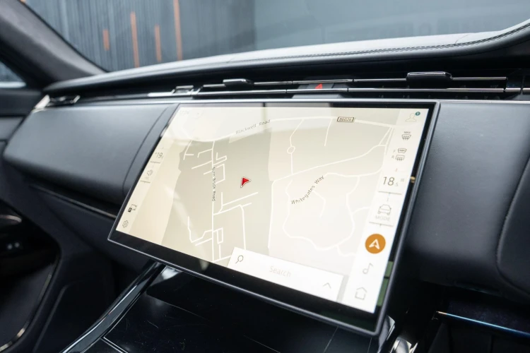 Vehicle Image 8