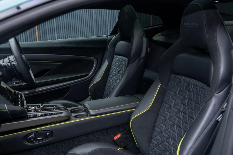 Vehicle Image 48