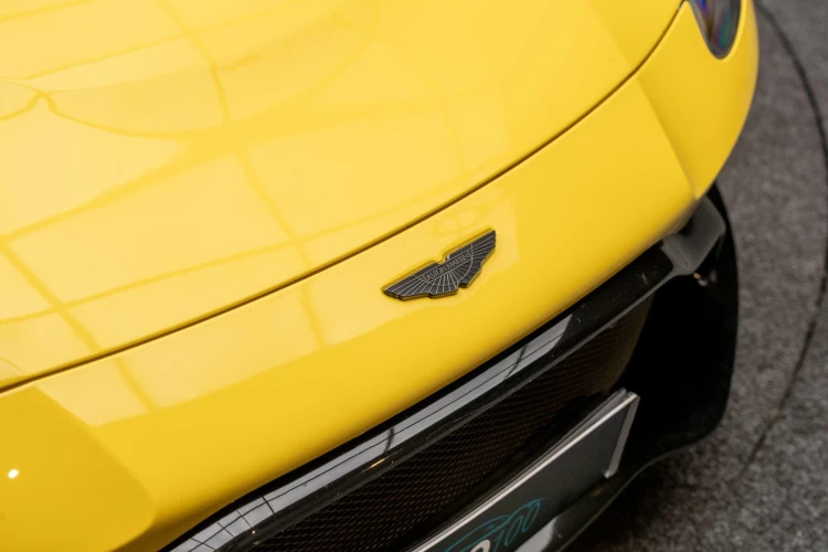 Vehicle Image 35