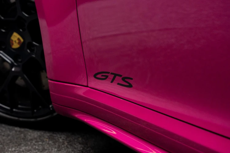 Vehicle Image 30