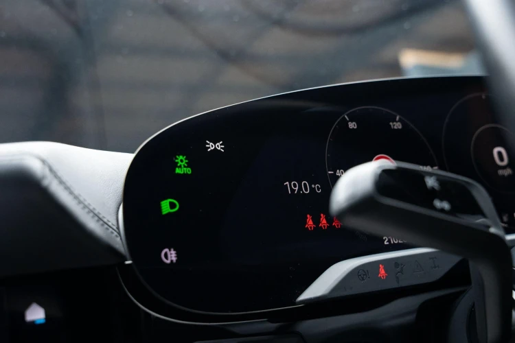 Vehicle Image 31