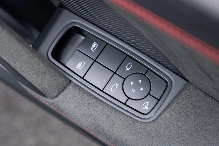 Vehicle Image 45