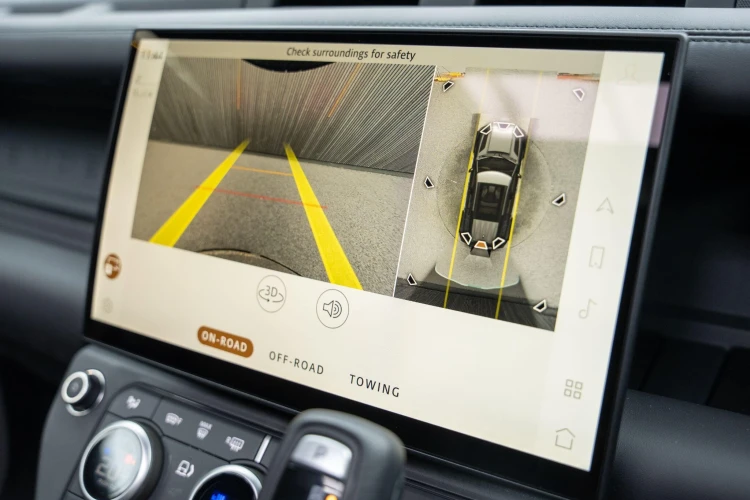 Vehicle Image 10