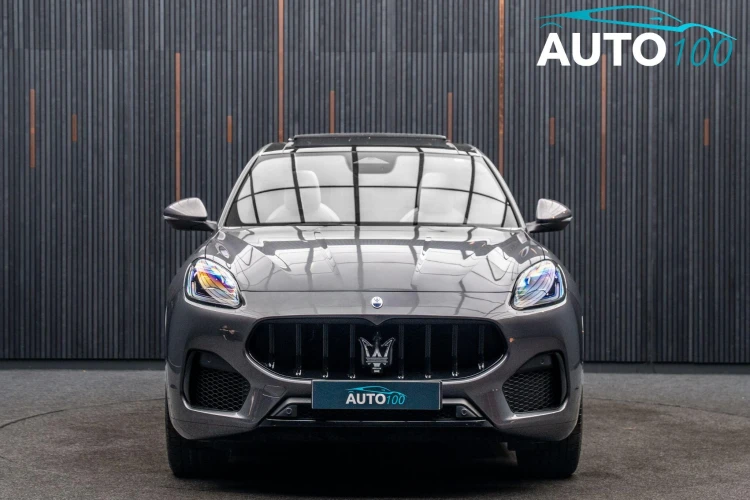 Vehicle Image 7