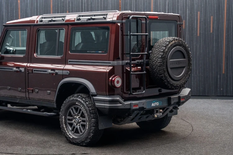 Vehicle Image 19