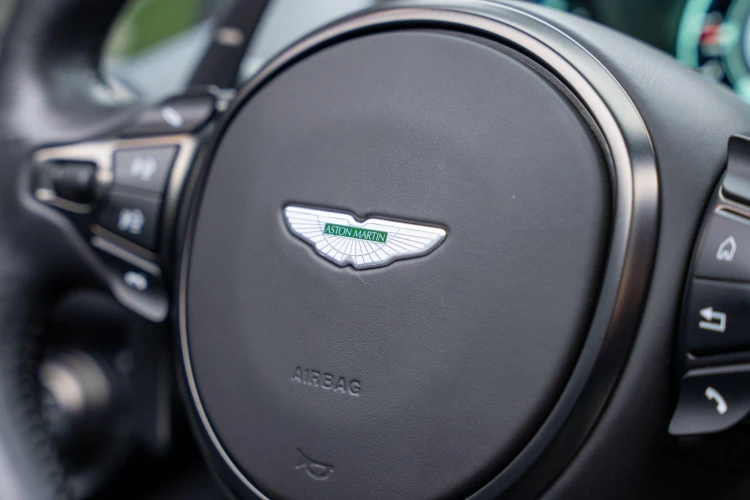 Vehicle Image 33