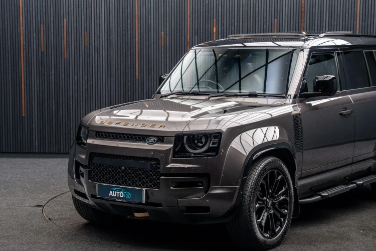 Vehicle Image 5
