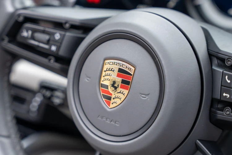 Vehicle Image 20
