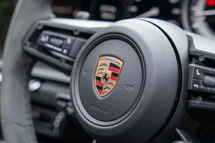 Vehicle Image 20