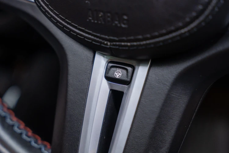 Vehicle Image 40