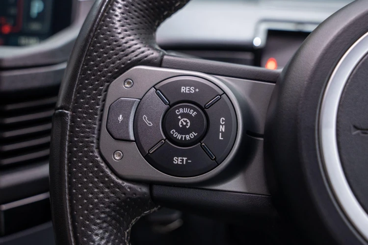 Vehicle Image 36