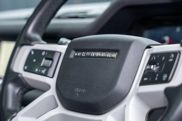Vehicle Image 22