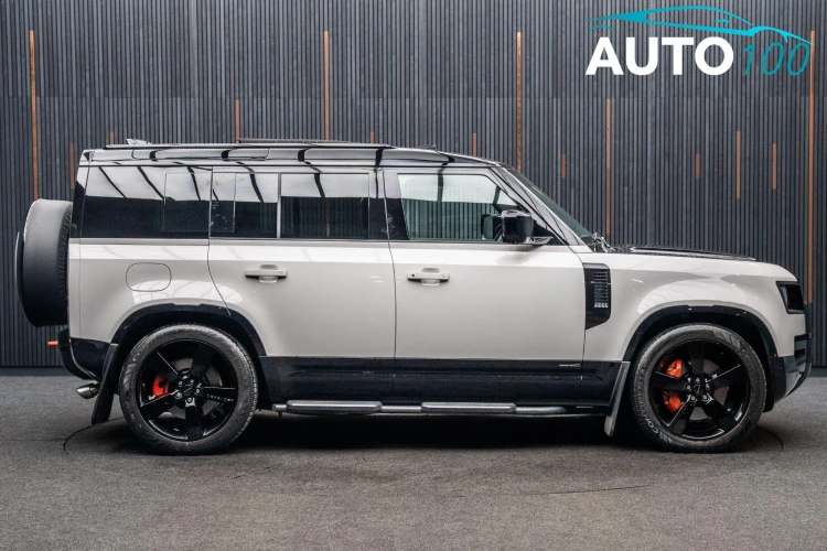 Vehicle Image 11