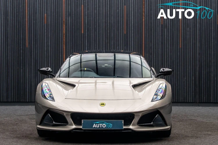 Vehicle Image 9