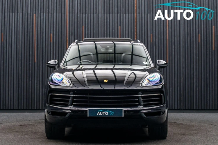 Vehicle Image 9