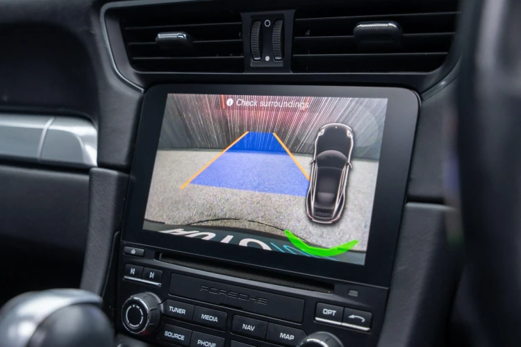 Vehicle Image 10