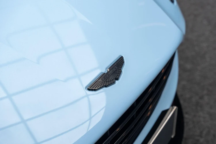 Vehicle Image 35