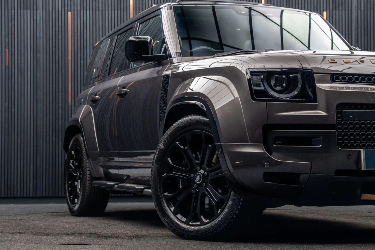 Vehicle Image 7