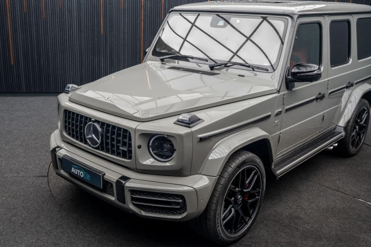 Vehicle Image 15