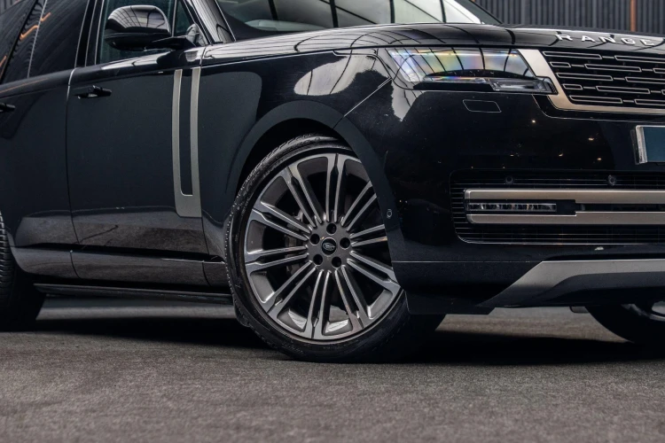 Vehicle Image 7