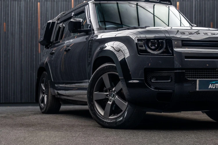Vehicle Image 7